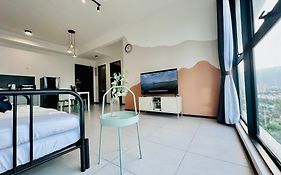 Urban Suite Cozy Family Homestay At Georgetown By Heng Urban Staycation Luxe Lsp